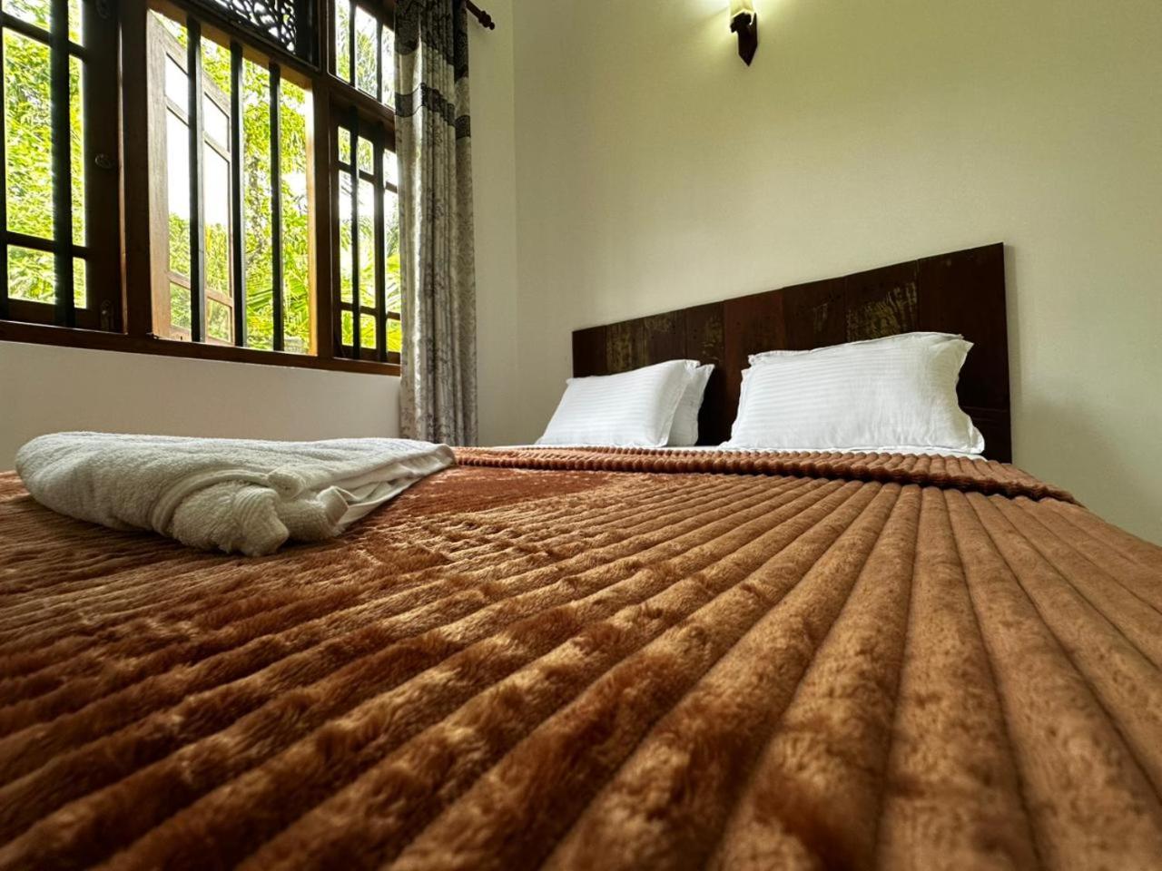 Curve Hiri Apartment Dikwella Bagian luar foto