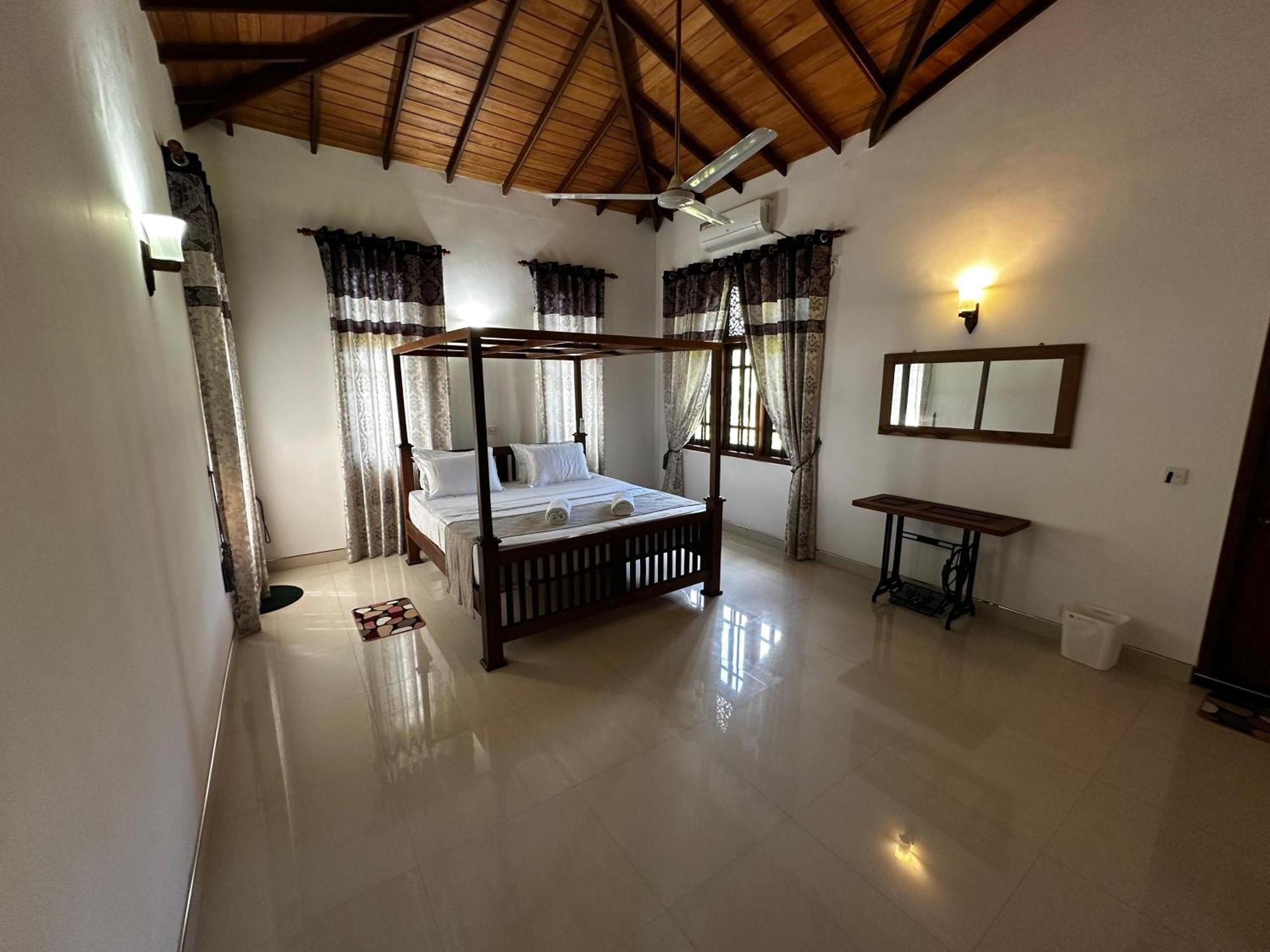 Curve Hiri Apartment Dikwella Bagian luar foto