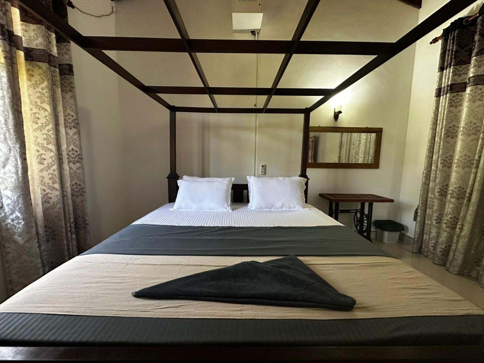 Curve Hiri Apartment Dikwella Bagian luar foto